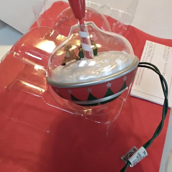 1998 Hallmark Keepsake Santas spinning top magic motion Christmas ornamen - Picture 4 of 5